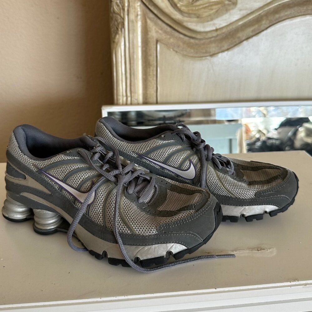 Vintage Nike Turbo Shox